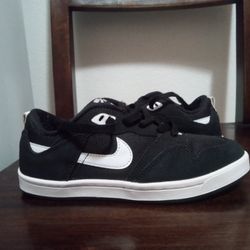 Nike SB Size 3.5Y. $25