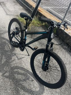 Schwinn Mountain Bike