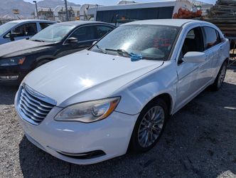 2012 Chrysler 200 PARTS @ U-Pull Auto Parts DD4147