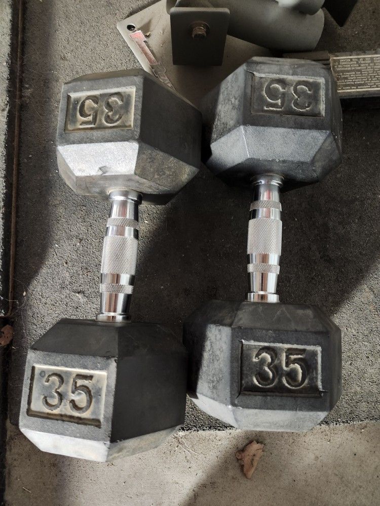 35lb Dumbell Pair