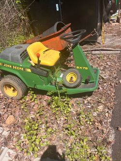 John Deere Lawn Mower SX 75