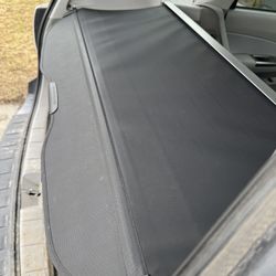 Retractable Cargo Cover -Subaru