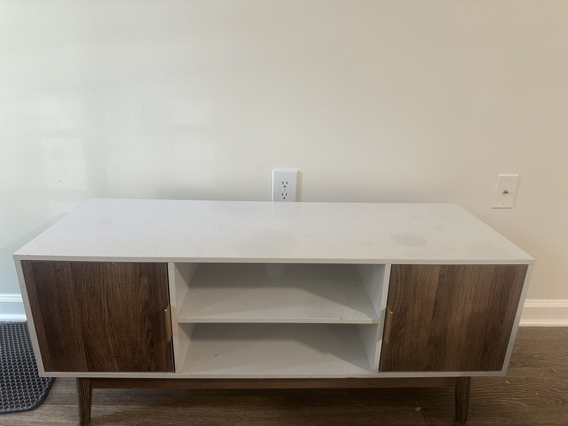 TV stand