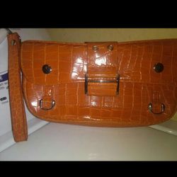 Jennifer Lopez wallet