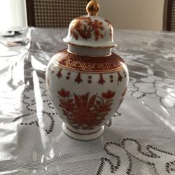 Antique Vase Made In Japan