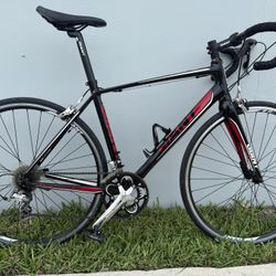 GIANT DEFY Aluxx SL Road Bike 🇹🇼