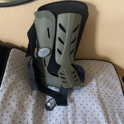 Leg Boot