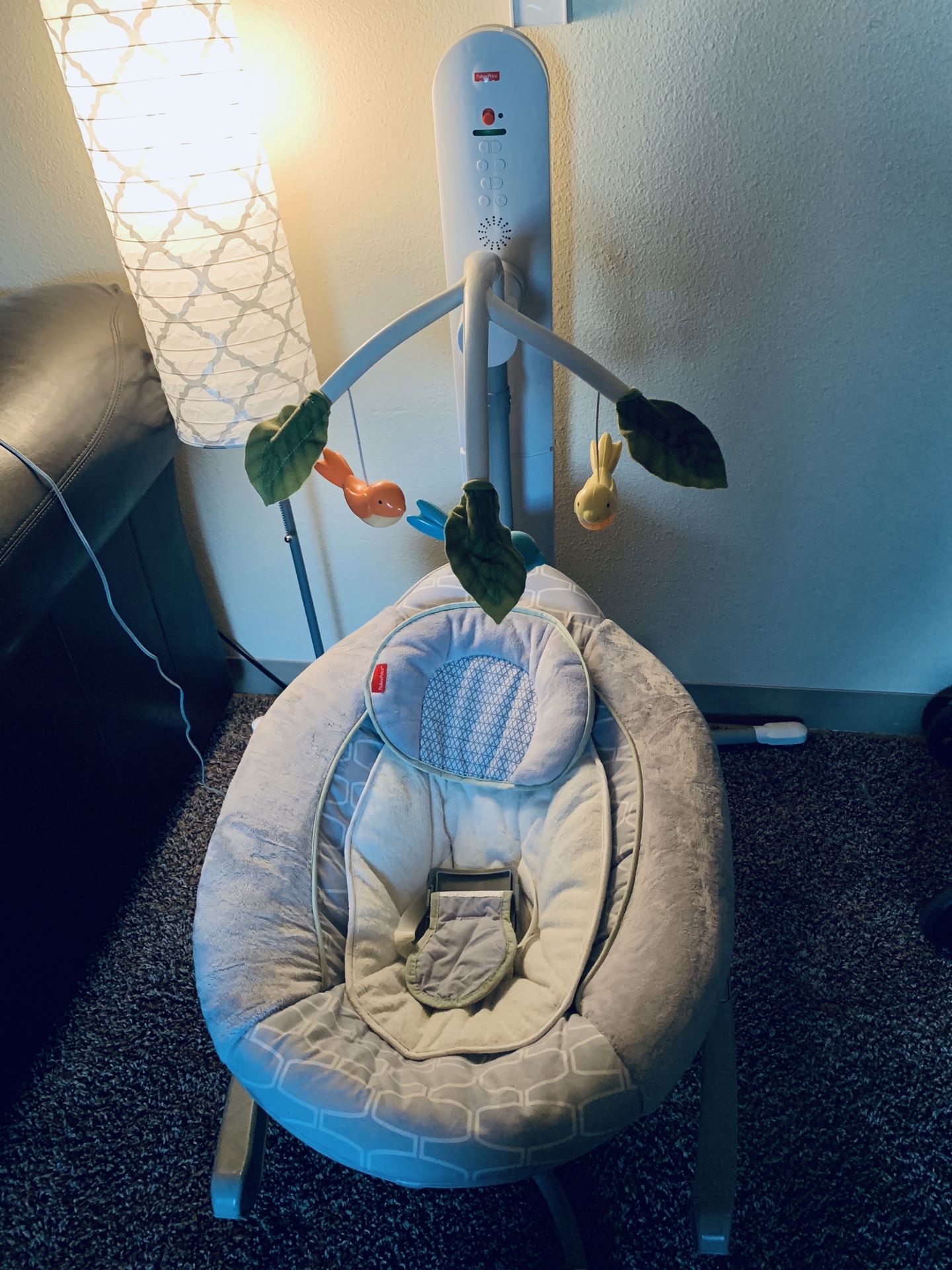 FisherPrice Bluetooth Connect Baby swing