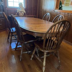 Solid Oak Dining Room Set – Table, 6 Chairs & Lighted China Cabinet