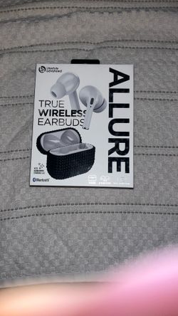 Wireless earbuds