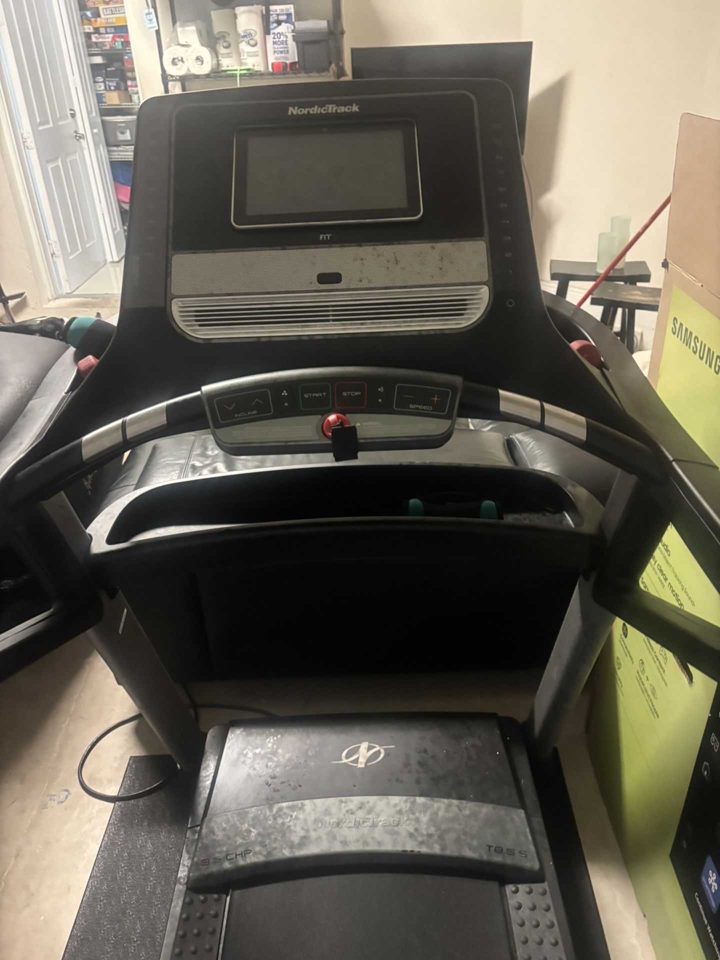 Treadmill 