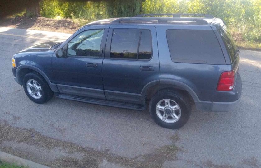 2003 Ford Explorer