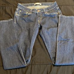 Levi Jeans size 5