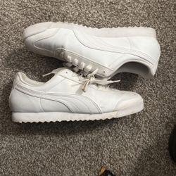 Mens 9 1/2 Puma Roma