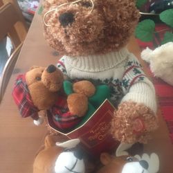 Avon Collectible Bear. Perfect. 