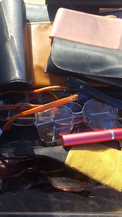Reading glasses and cases