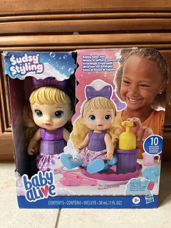 New In Box Baby Alive Sudsy Styling Playset