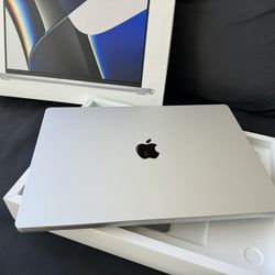 2022 1TB SSD 16-Core GPU MacBook Pro M1 Pro Chip 10-Core CPU 16GB RAM Touch ID 14” XDR Liquid Retina Display Equivalent As 2023 /24