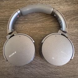 Sony MDR-XB950N1 Headphones