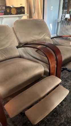 set of two reclining chairs