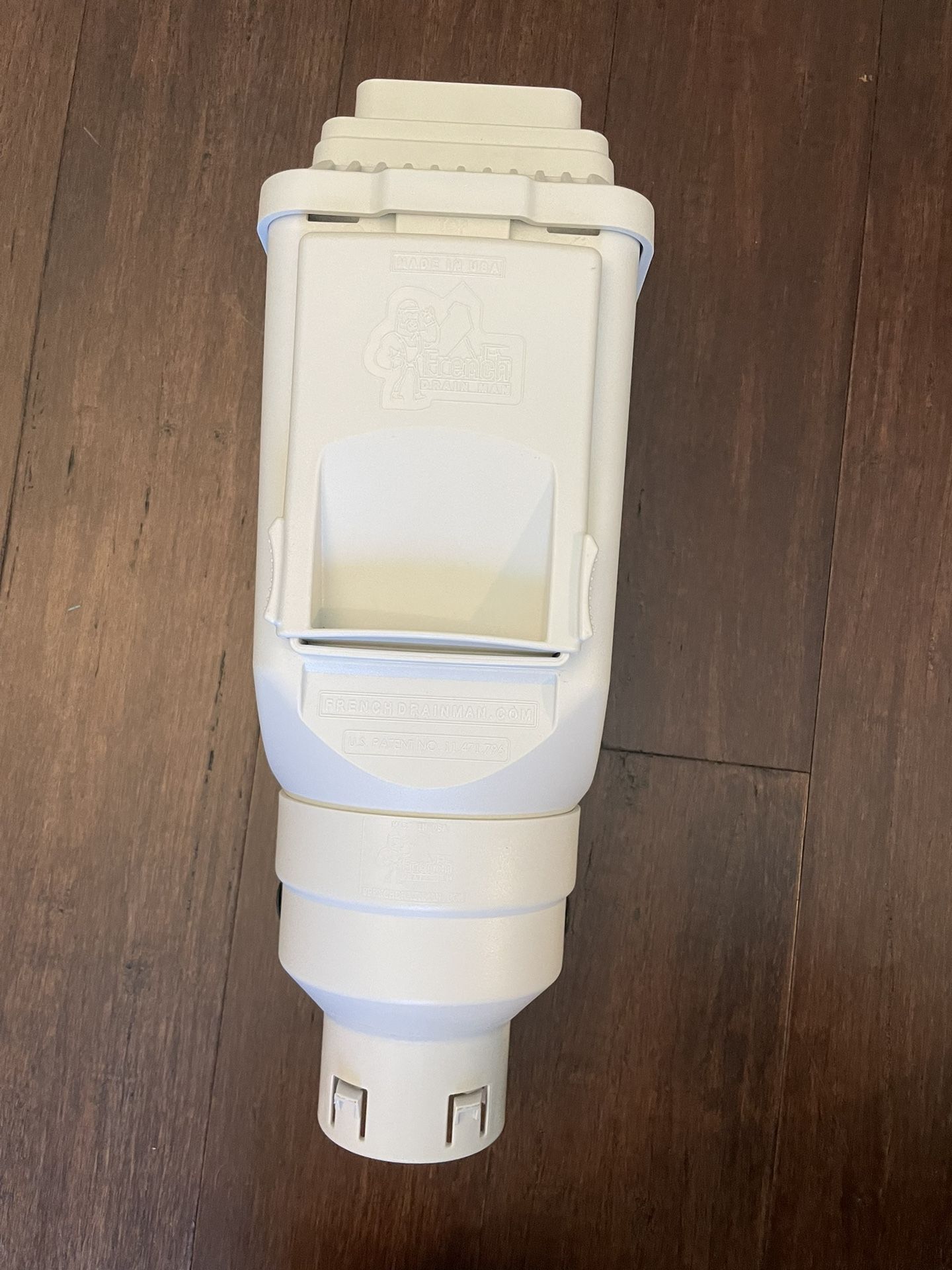 TORRENTIAL RAIN Downspout Cleanout with Leaf Filter