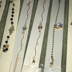  Gold Tone Indian Bracelets And Necklace Lot