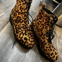 Cheetah Printed Boots