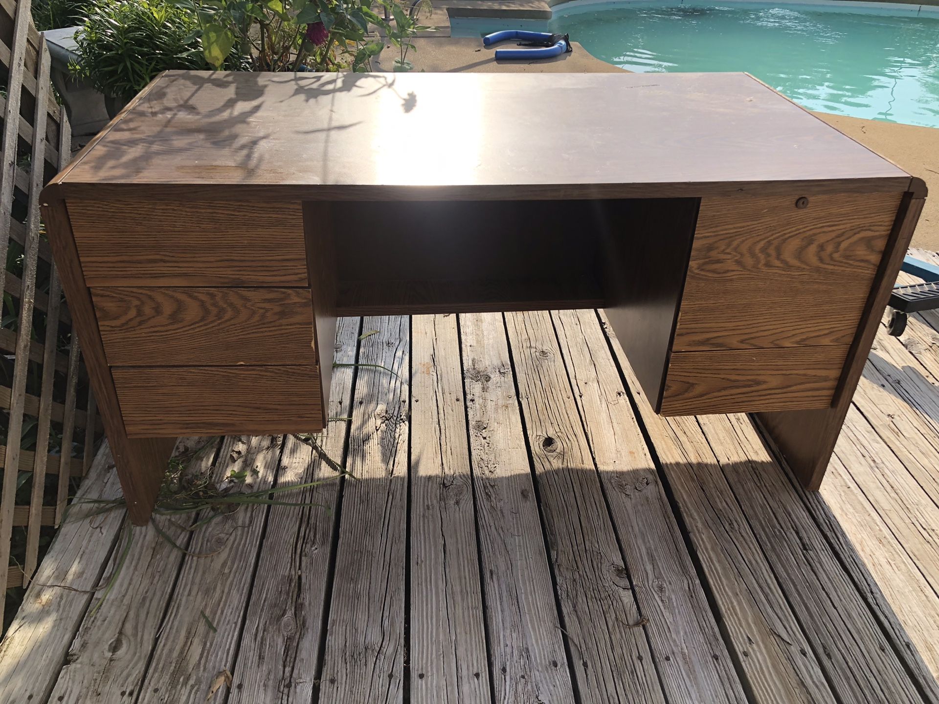 Heavy duty desk with built in filing drawer