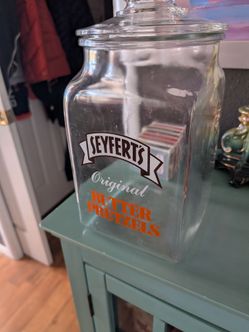 Vintage Seyferts Original Butter Pretzels Glass Jar