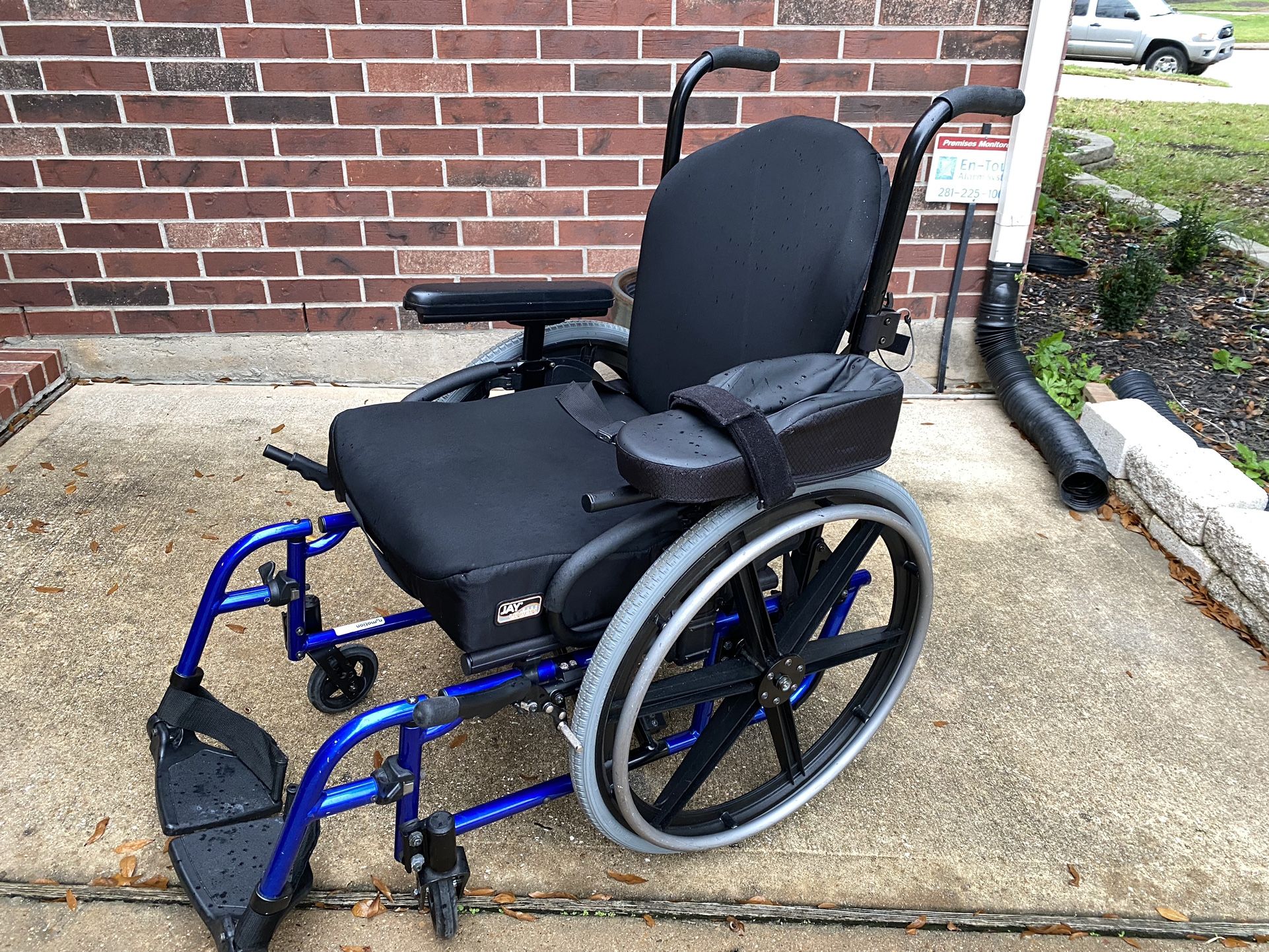 Quickie 2 Wheelchair