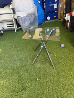 End table $15