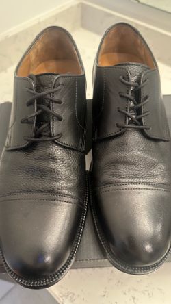 Bostonian Men's Black Leather  Size 8