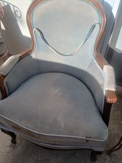Velvet Chair