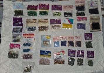Bags of beads for jewelry making
