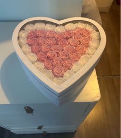 Heart-Shaped Rose Flower Box