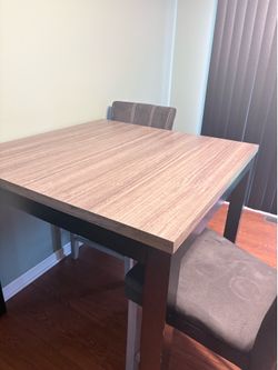 Kitchen table