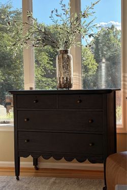 Dresser (Refurbished)