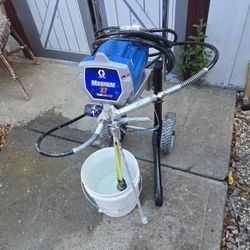 GRACO  Magnum X7 Airless Paint Sprayer 