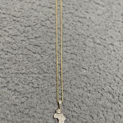 Diamond African Charm 10 Karat Gold