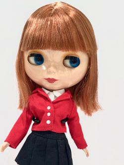 Pre Owned 2006 Takara Neo Blythe Piccadilly Dolly Encore Doll Complete Set
