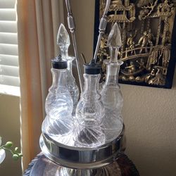 Vintage cruet set