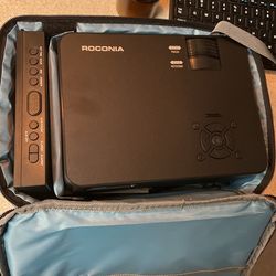 Roconia projector