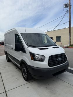 2018 Ford Transit