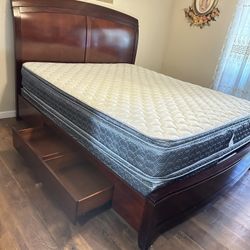 Cal King Size Bed