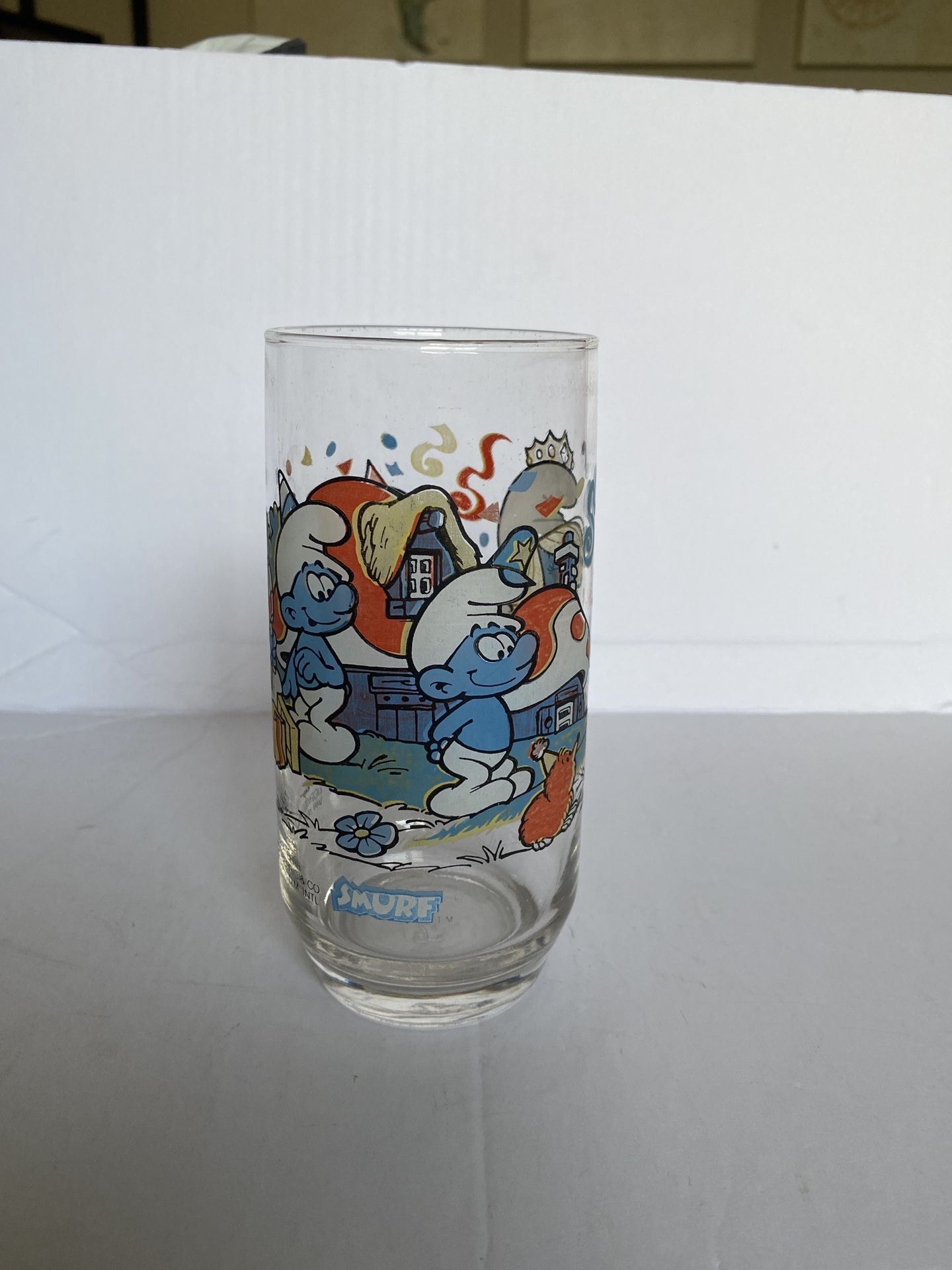 Vintage 1983 Smurf Glass