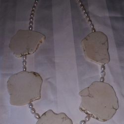12 -3/4" HOWLITE BUFFALO TURQUOISE NECKLACE 
