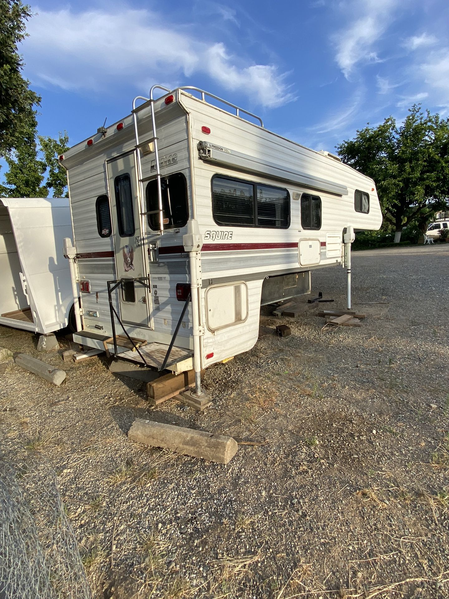 Lance Camper