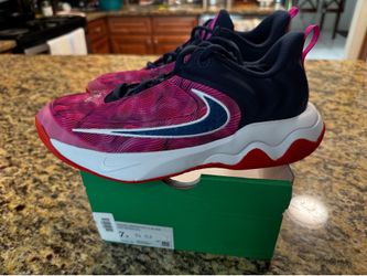 Nike Giannis Immortality 4 SE GS 7Y Women’s  8.5 Picante Red Midnight Navy IH7662-600