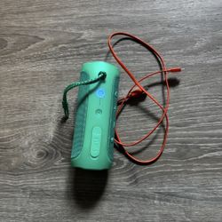 JBL Flip 4.  Prefect Condition 