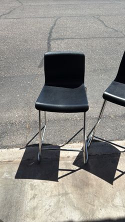 4 barstools